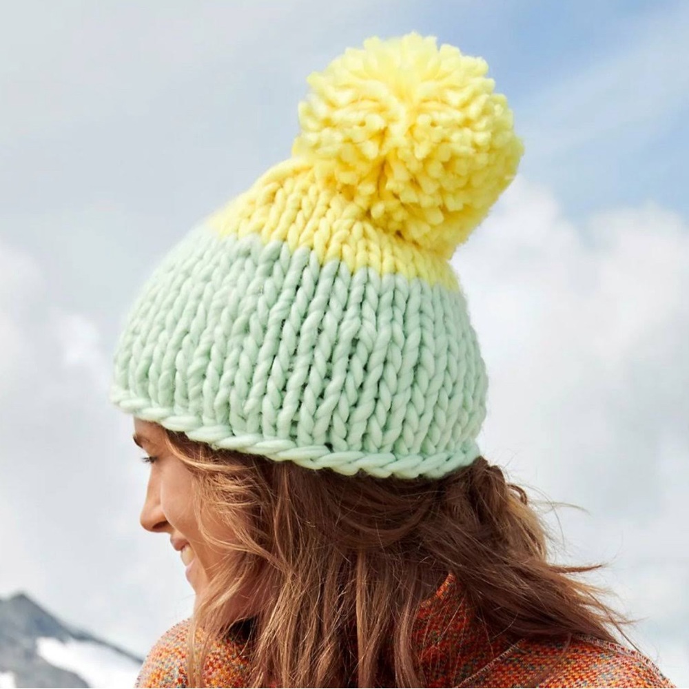 NWOT Free People Cozy Up Colorblock Pom Pom Beanie